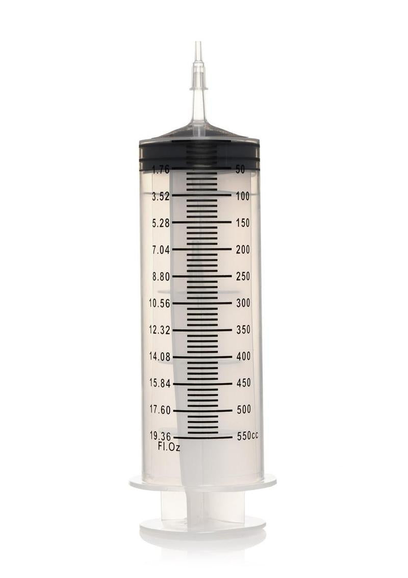 CleanStream Enema Syringe with Tube 550 ml, large-capacity syringe for precise liquid measurement.