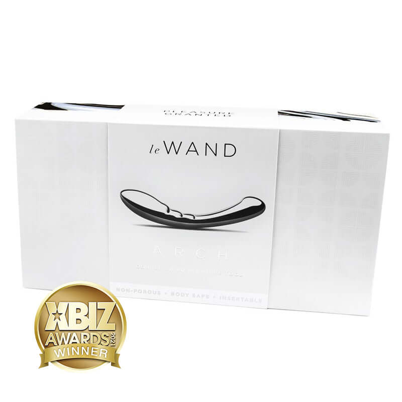 Le Wand Arch Stainless Steel Massager packaging with award seal highlighting its premium design and body-safe features.