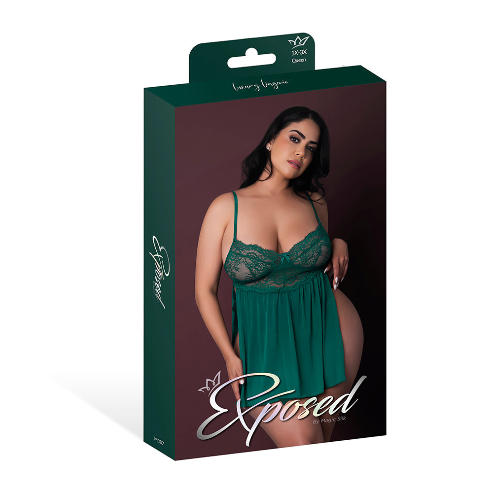 Magic Silk Evermore Babydoll & Panty Set Emerald Queen Size packaging with model showcasing the design.