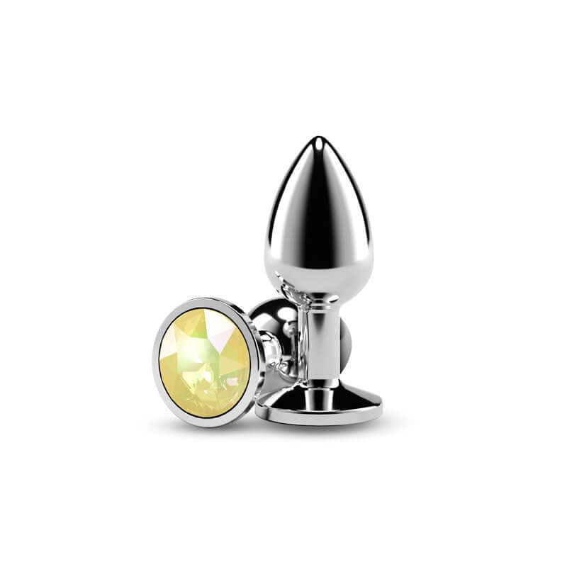 Rear Assets Silver Anal Plug Medium Yellow Gem with chrome finish and vivid yellow gem.