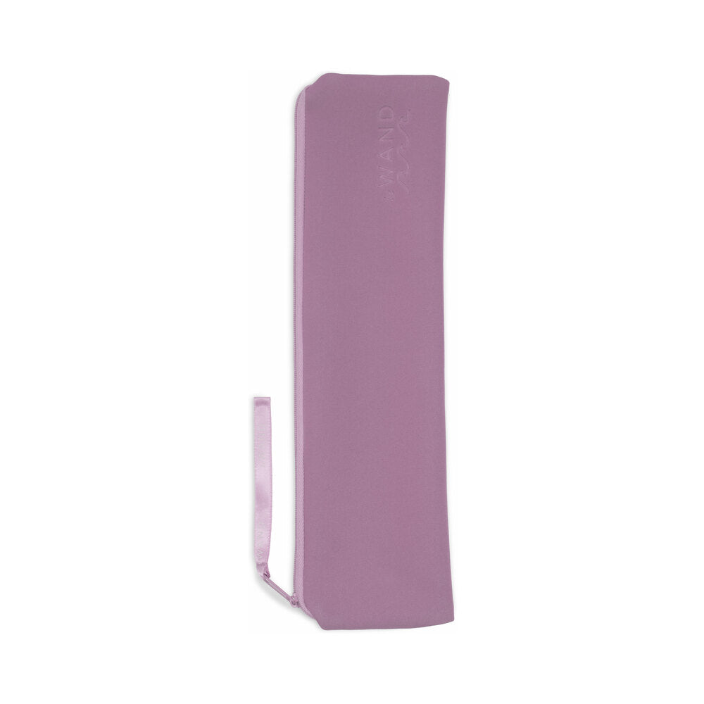 Le Wand Dive Submersible Vibrating Massager Lavender storage bag in lavender color