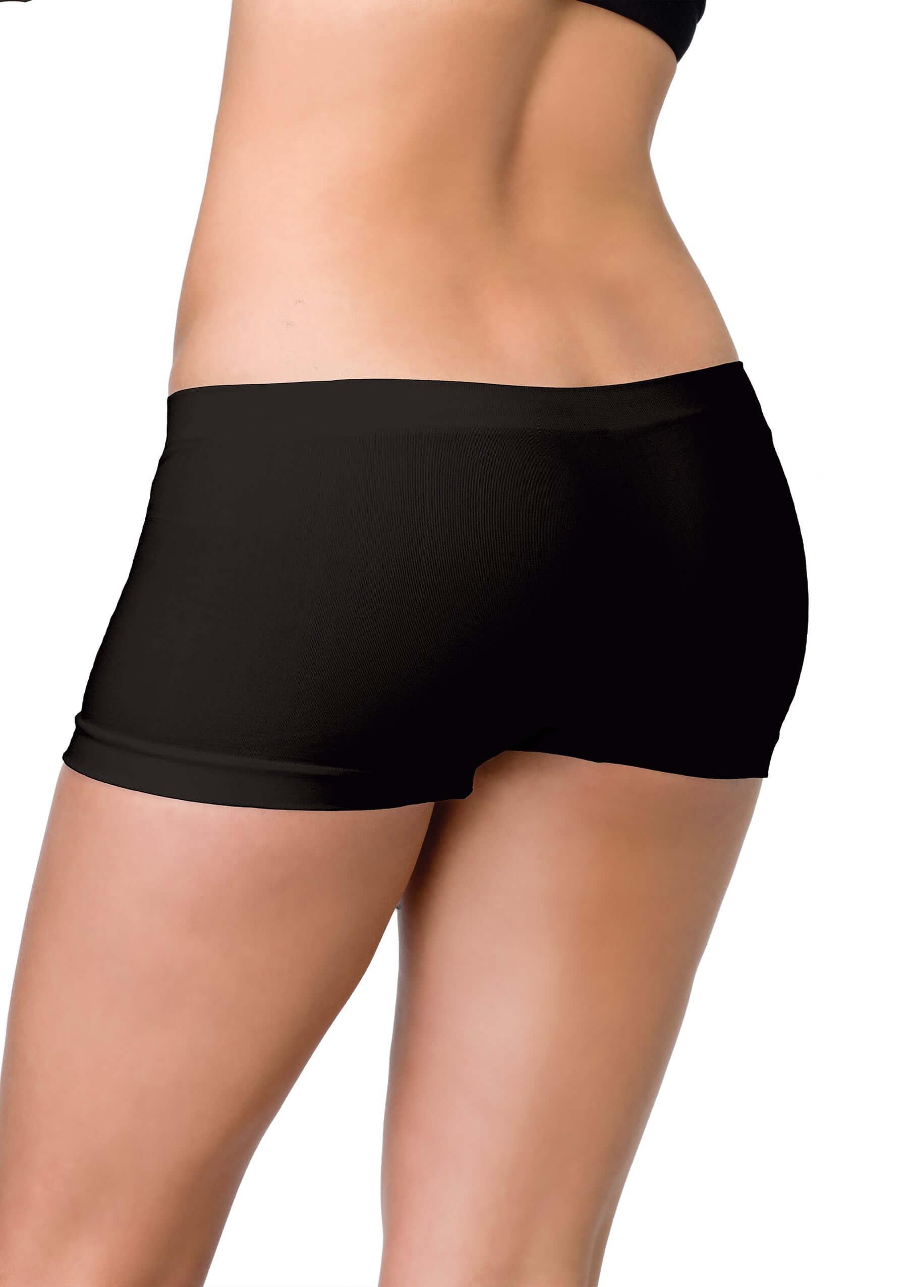 Leg Avenue Seamless Boyshorts Black showcasing a sleek and smooth fit, perfect for comfort and everyday wear.