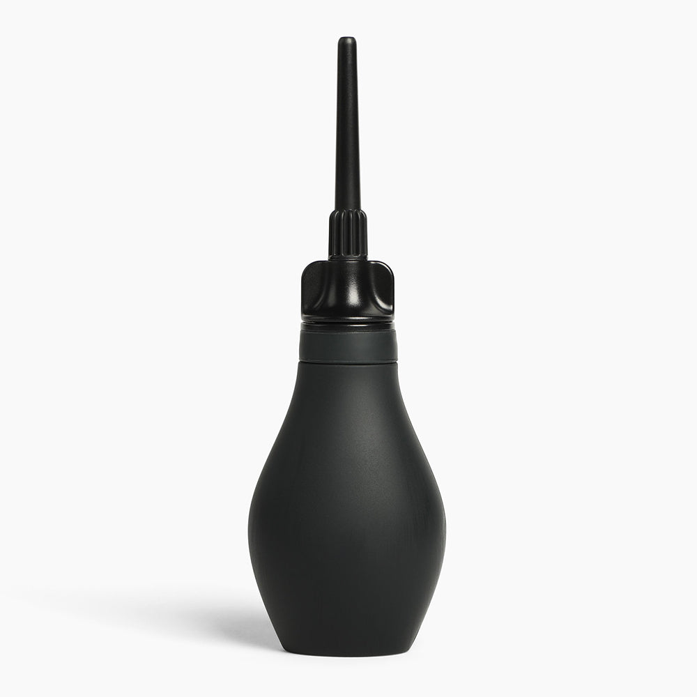 Du Douche Midnight Black premium cleansing bulb with ergonomic design and back-flow prevention technology.