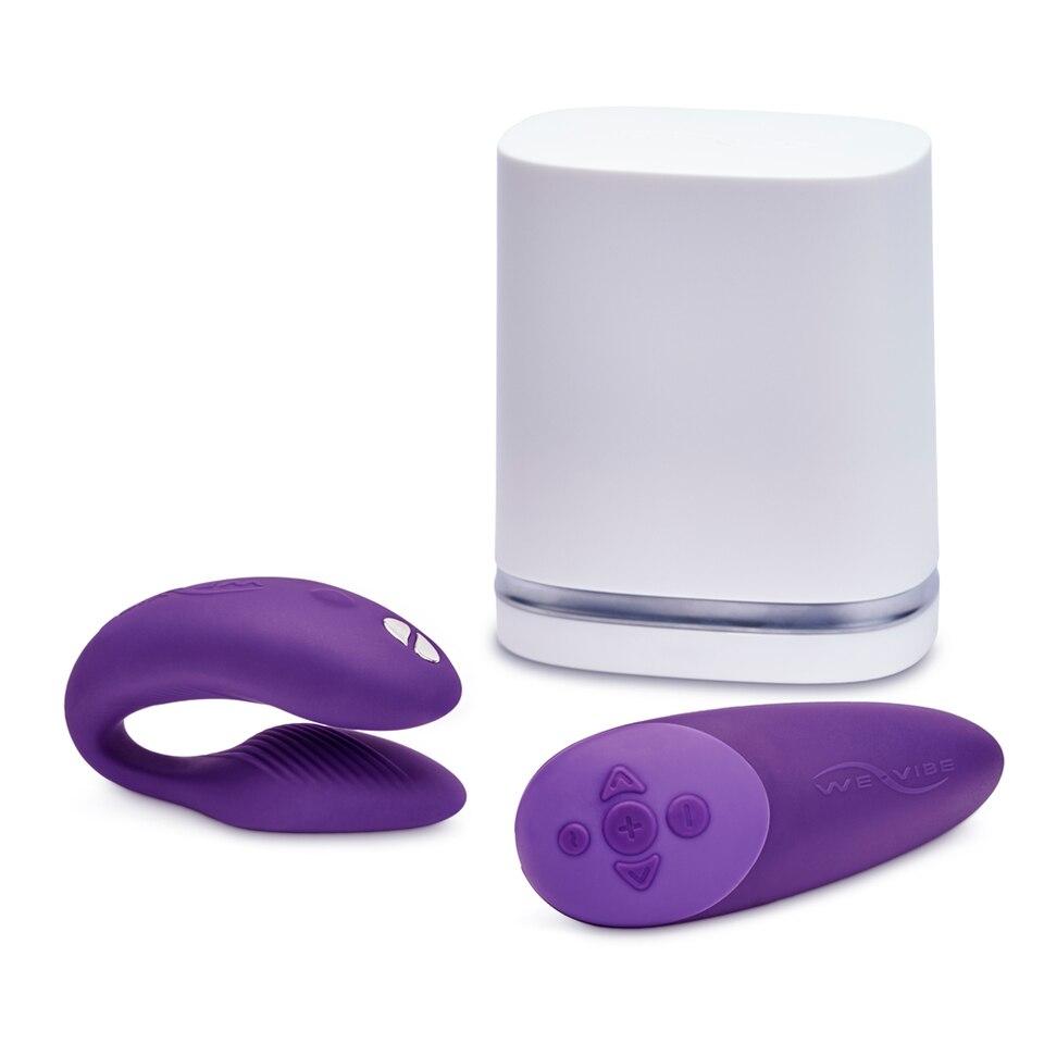 We-Vibe Chorus 10-function Hands-free App-connected Silicone Couples Vibrator with Squeeze Remote Purple